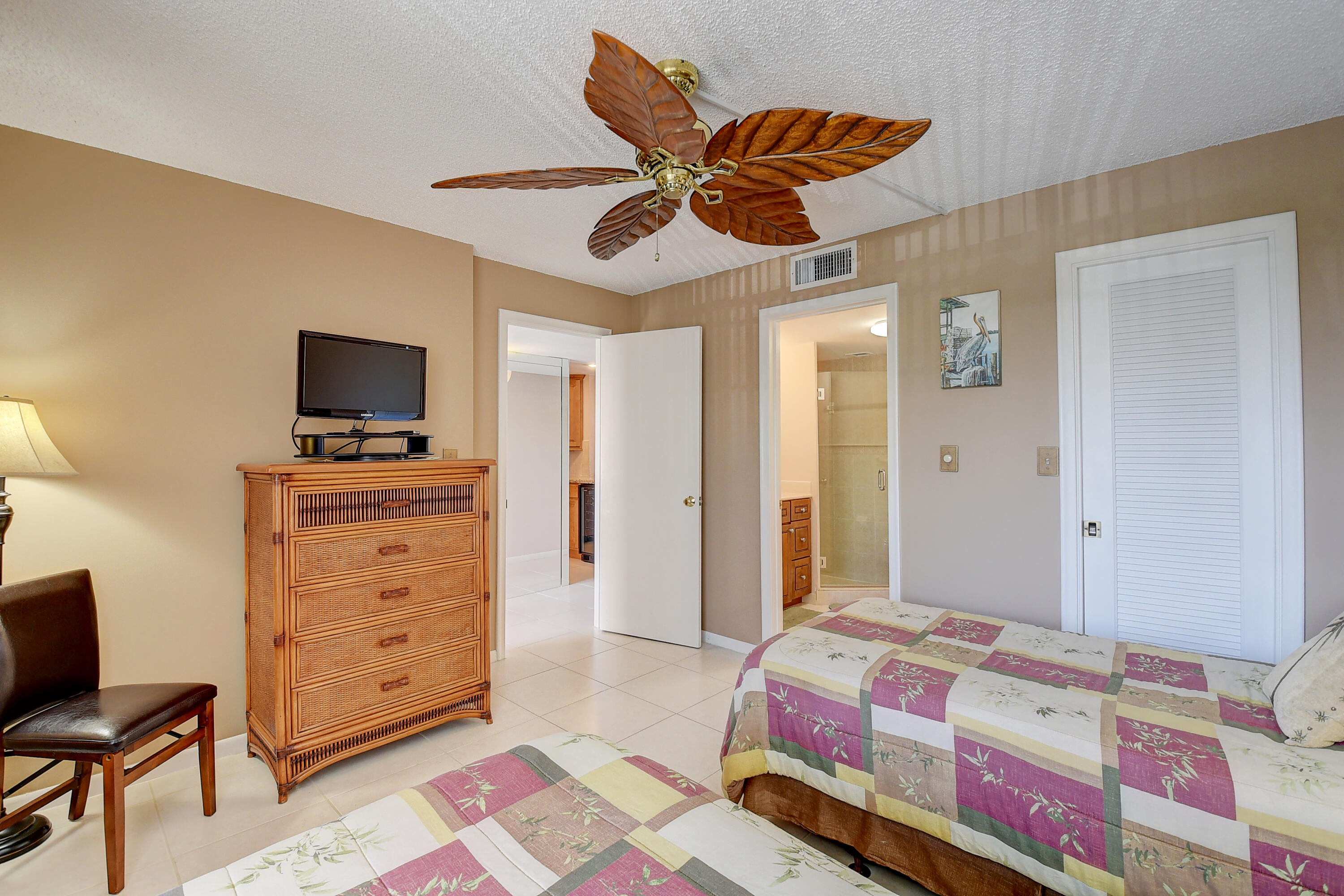 6 Royal Palm Way, Unit 305 Boca Raton, FL 33432 - Photo 18 of 43 24_dsc_7569_70_71_72_73