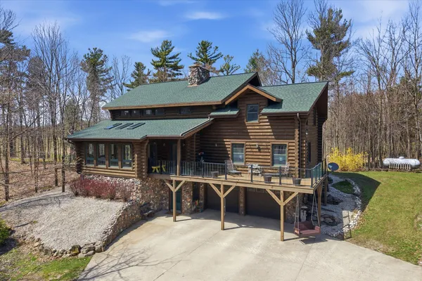 $950,000 | 9020 Marken Road, Liberty, WI 54245