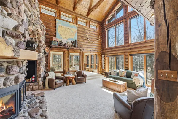 $950,000 | 9020 Marken Road, Liberty, WI 54245