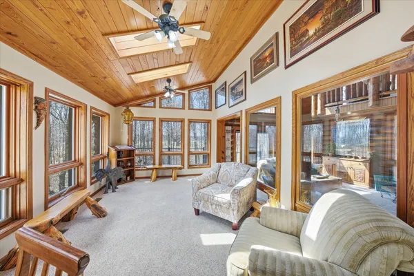 $950,000 | 9020 Marken Road, Liberty, WI 54245