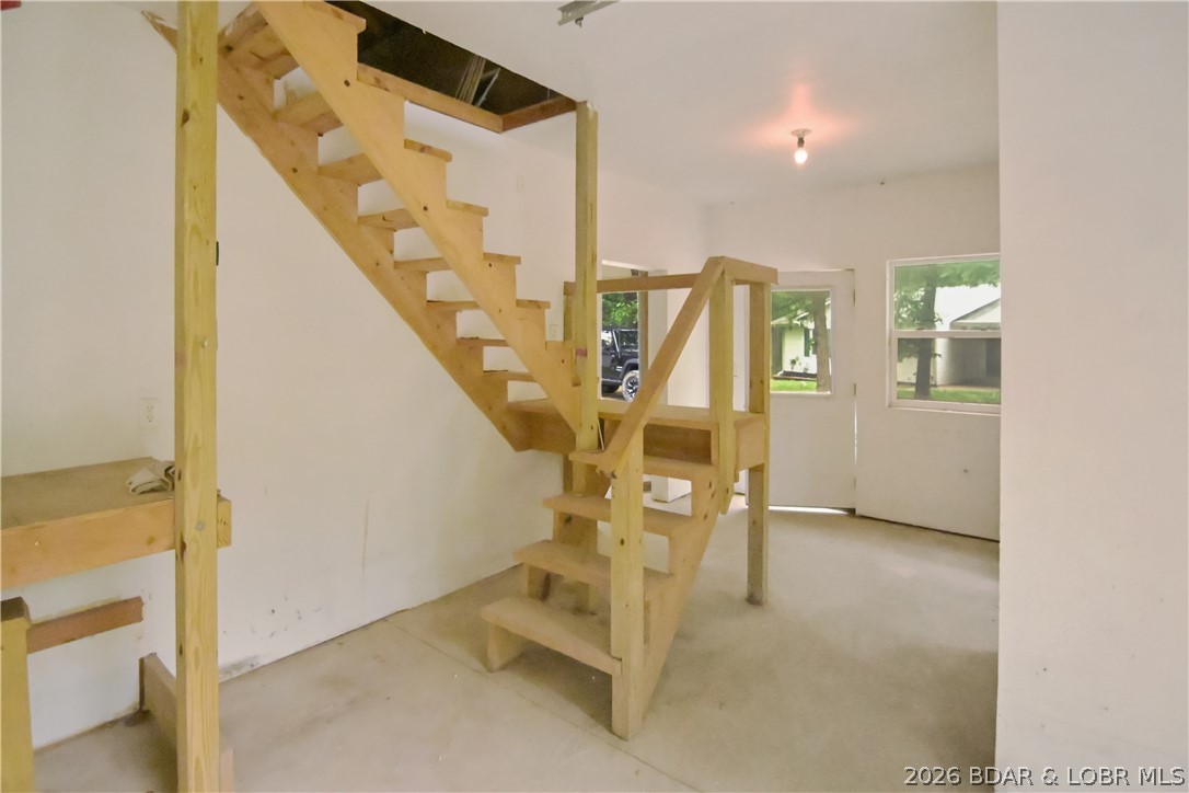 29 Prater Road Eldon, MO 65026 - Photo 17 of 41