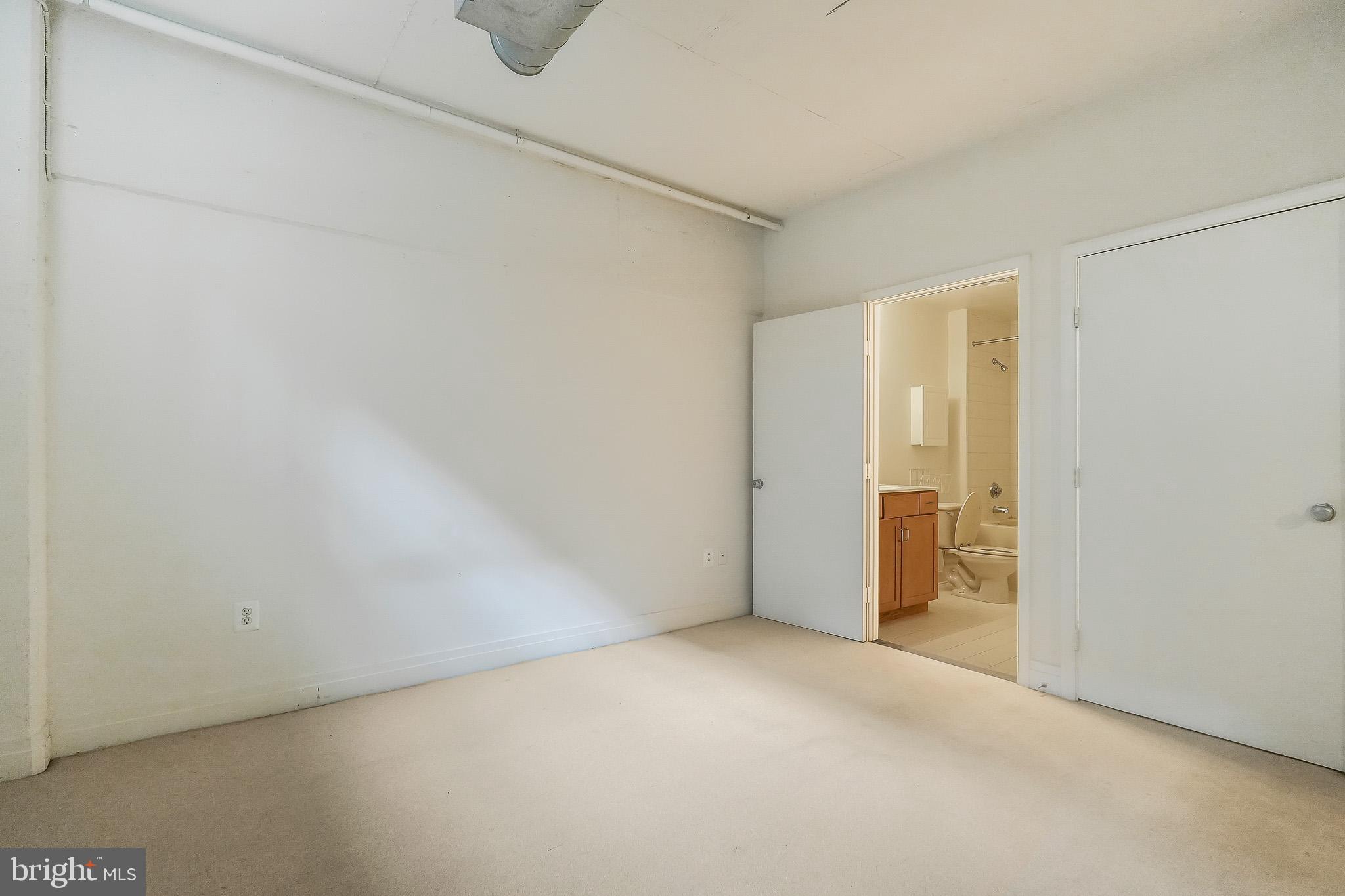 2020 12th Street Northwest, Unit T05 Washington, DC 20009 - Photo 33 of 38 a view of an empty room