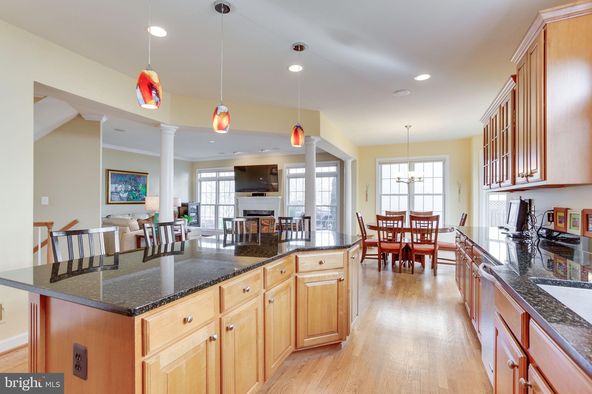 8320 Wolftrap Road Vienna, VA 22182 - Photo 11 of 35