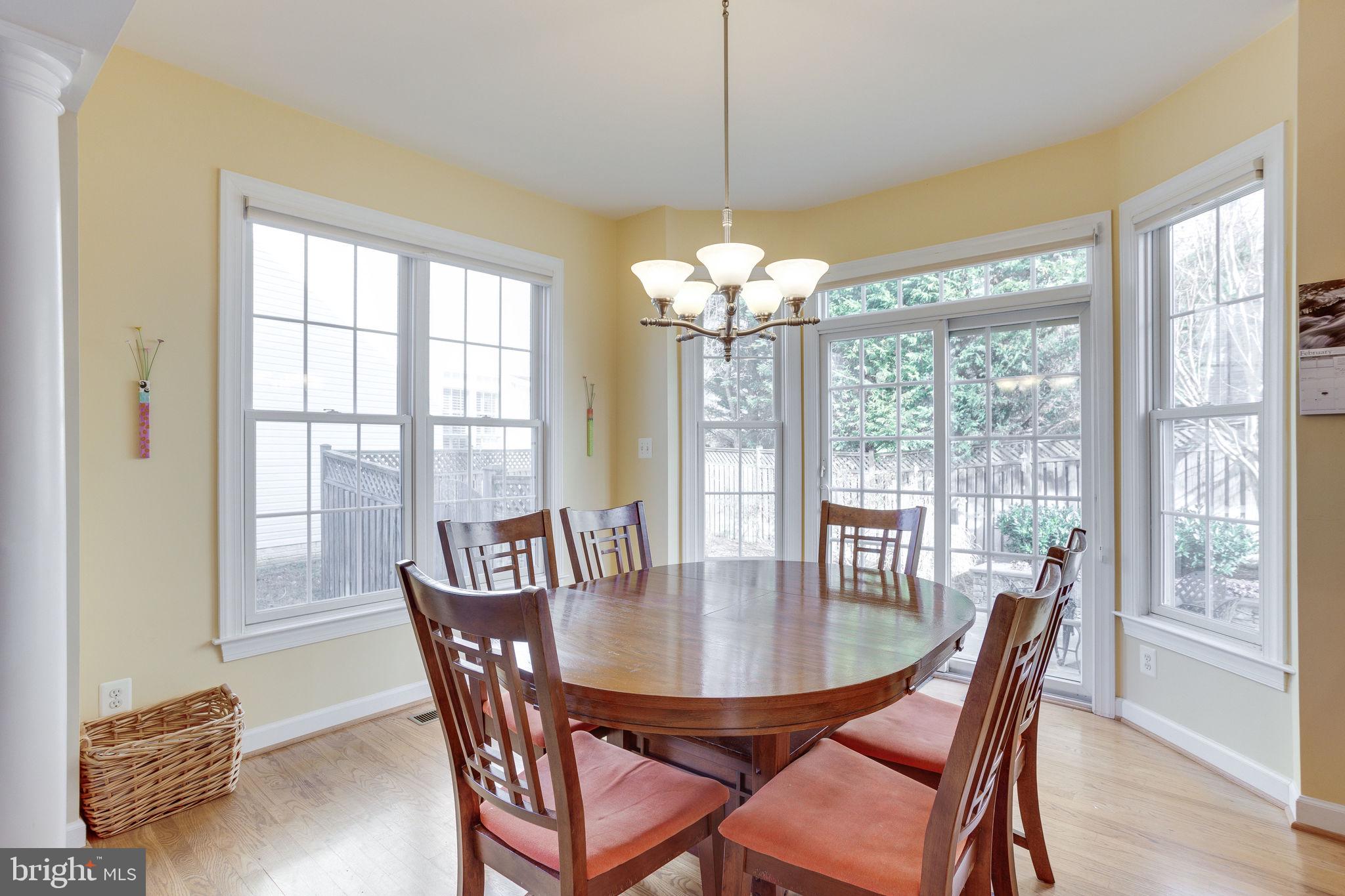 8320 Wolftrap Road Vienna, VA 22182 - Photo 12 of 35