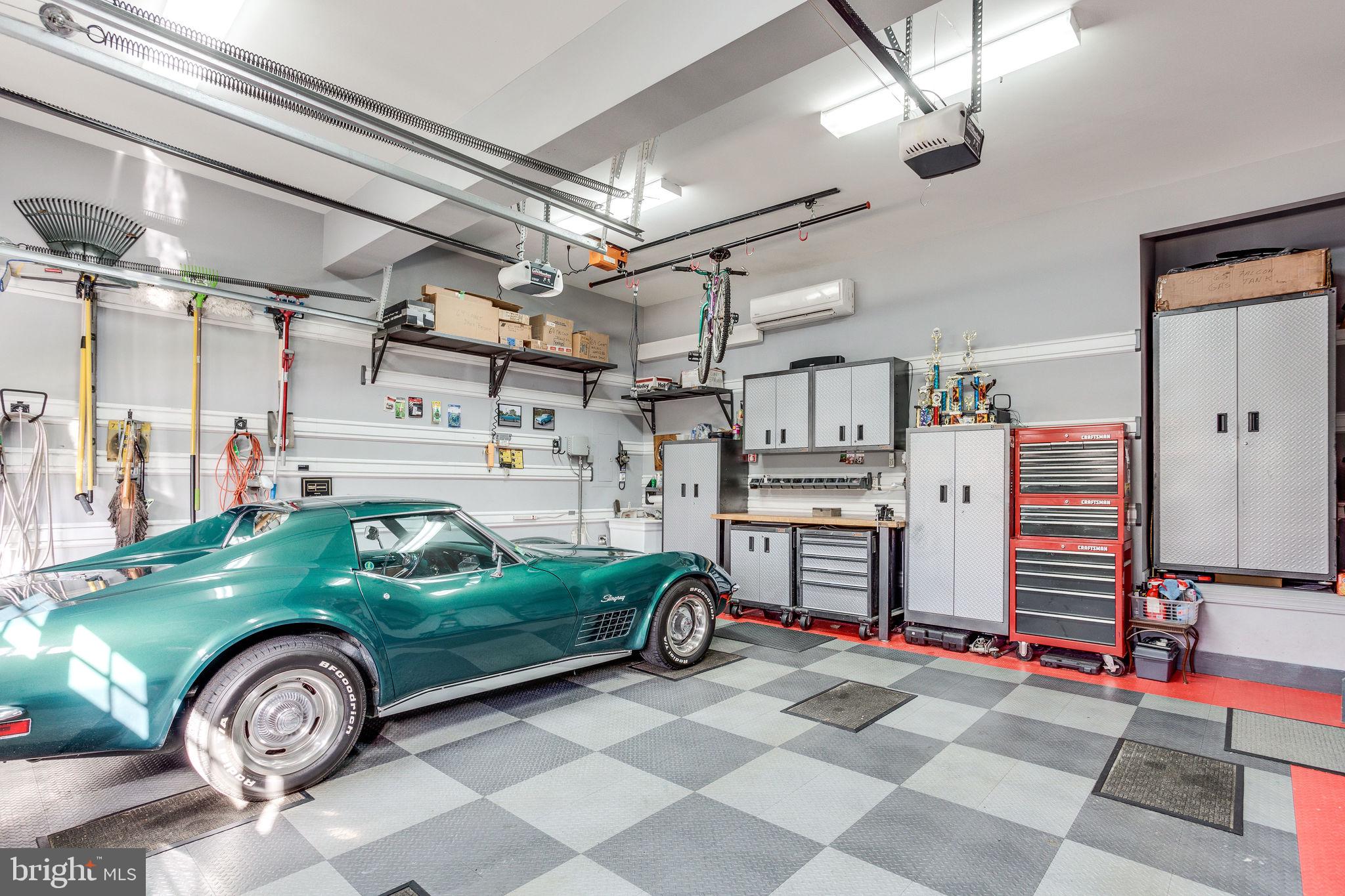 8320 Wolftrap Road Vienna, VA 22182 - Photo 31 of 35