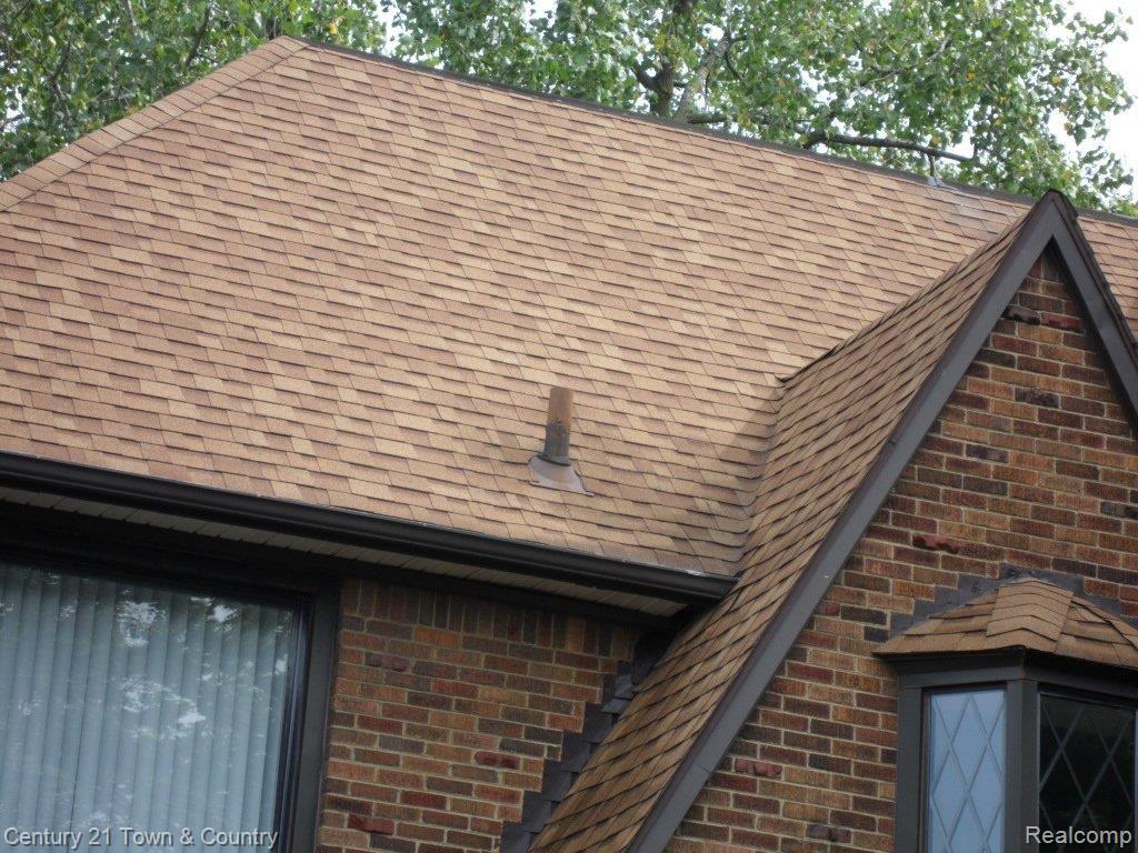 19630 Roslyn Road Detroit, MI 48221 - Photo 23 of 25 Roof top