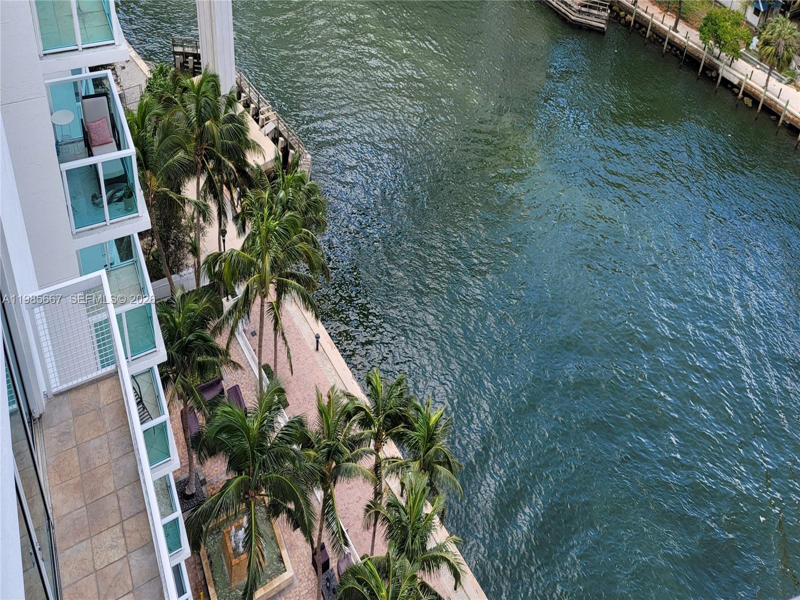 31 Southeast 5th Street, Unit 1110 Miami, FL 33131 - Photo 27 of 61 River Walk