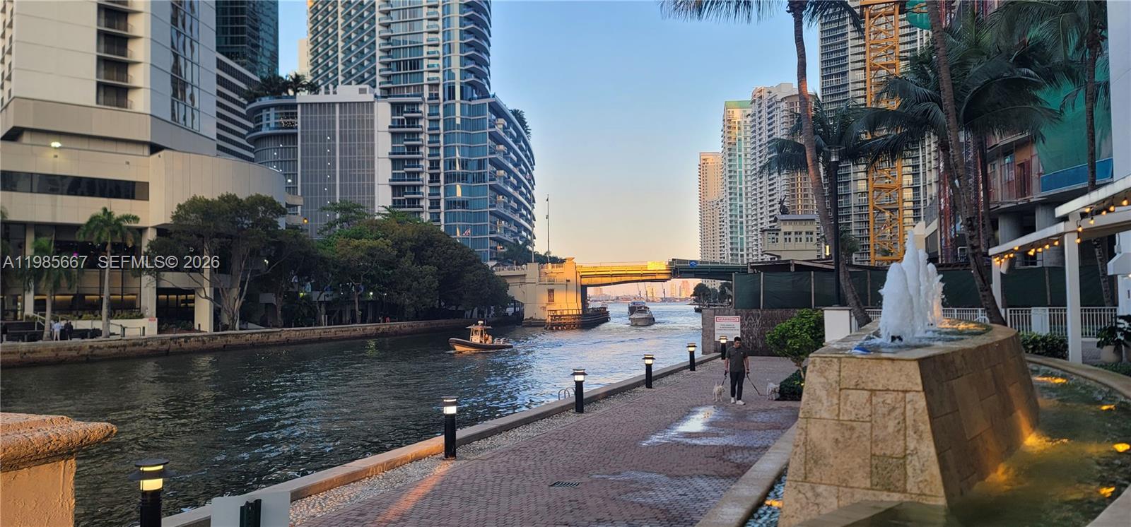 31 Southeast 5th Street, Unit 1110 Miami, FL 33131 - Photo 49 of 61 River Walk