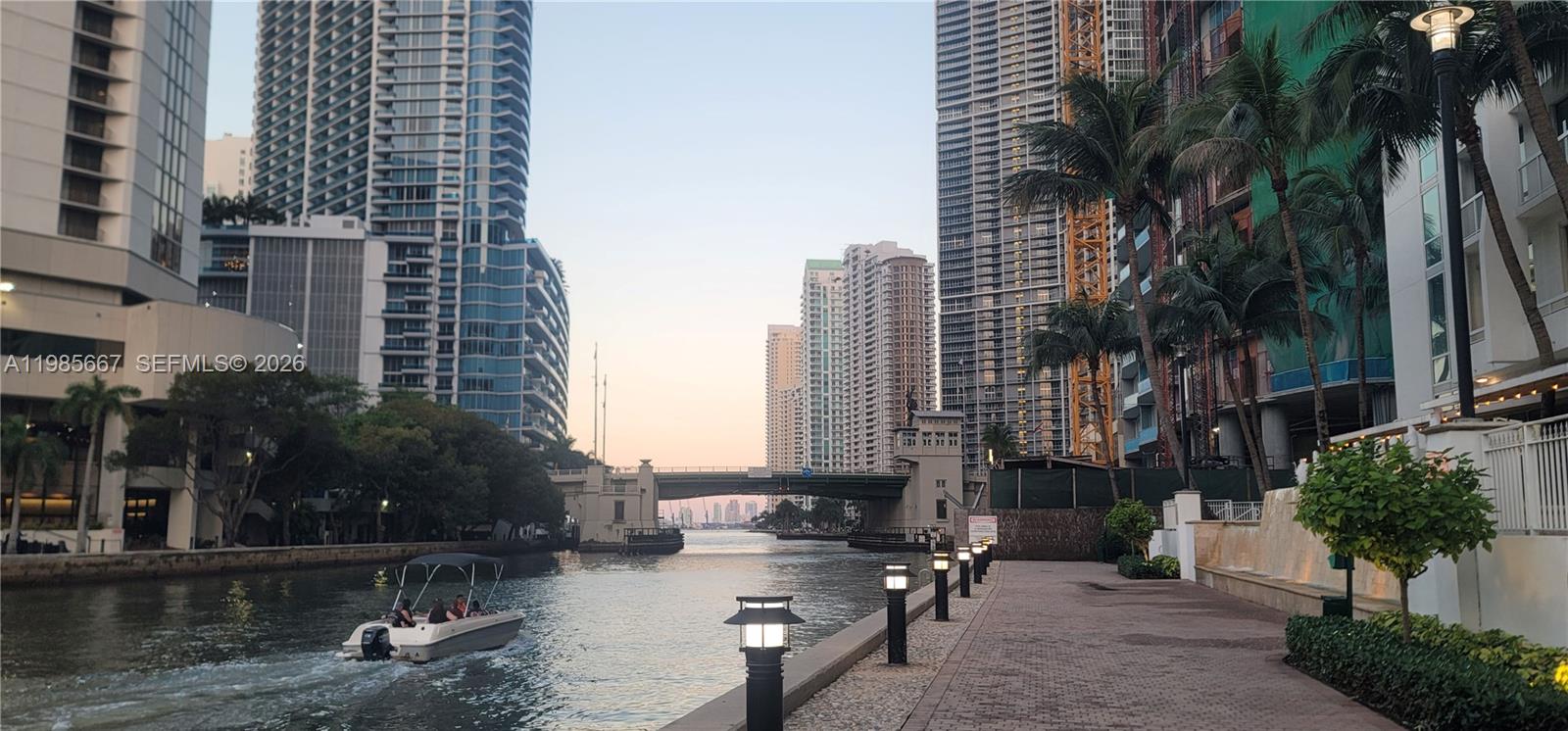 31 Southeast 5th Street, Unit 1110 Miami, FL 33131 - Photo 56 of 61 River Walk