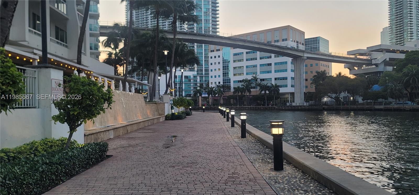 31 Southeast 5th Street, Unit 1110 Miami, FL 33131 - Photo 57 of 61 River Walk