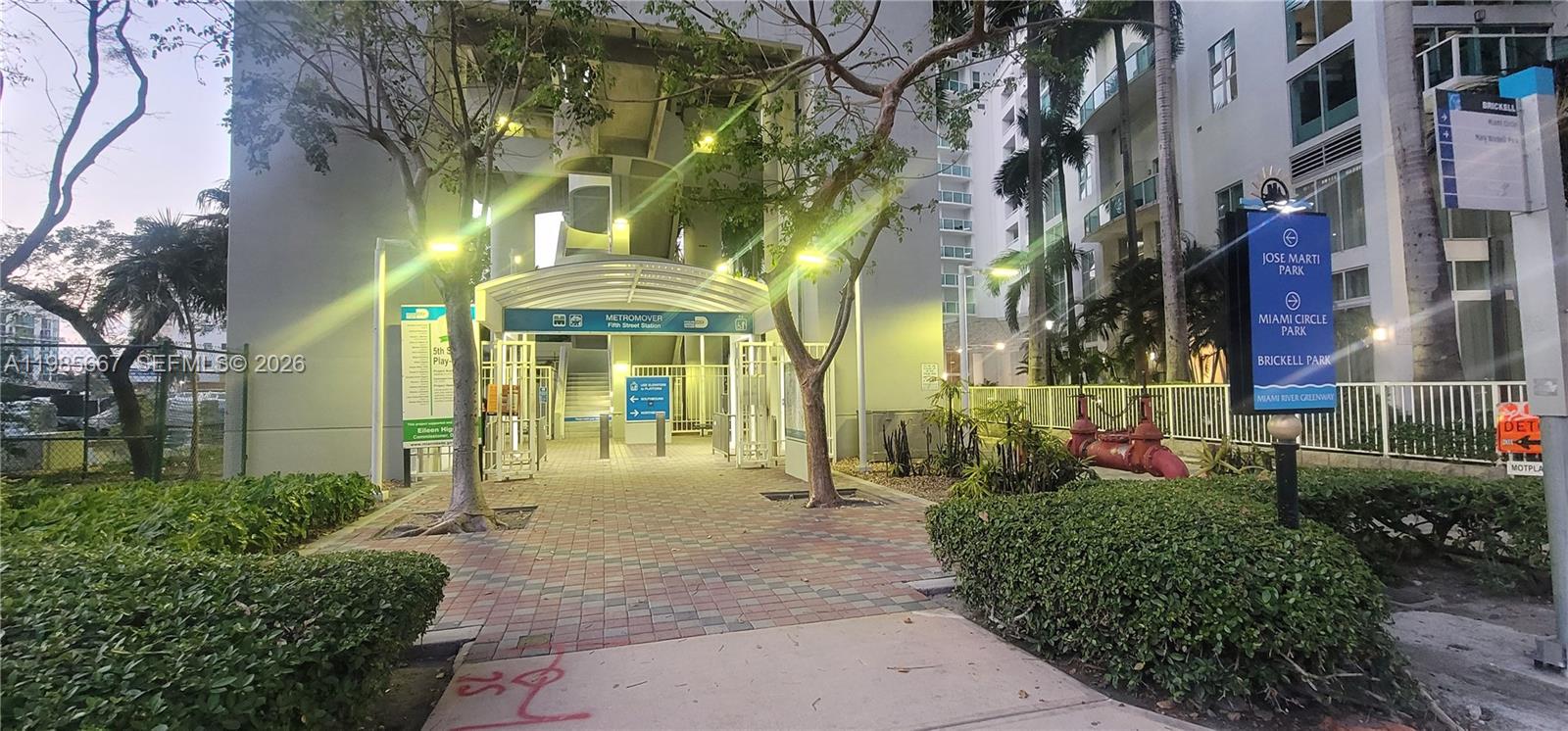 31 Southeast 5th Street, Unit 1110 Miami, FL 33131 - Photo 61 of 61 Metro Station Walking distance