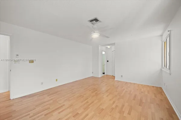 $5,500 | 2560 Bass Way, Unit 2560, Cooper City, FL 33026