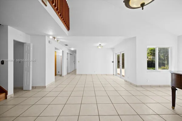 $5,500 | 2560 Bass Way, Unit 2560, Cooper City, FL 33026