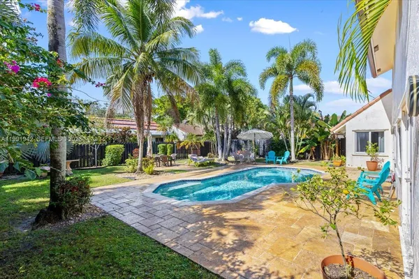 $5,500 | 2560 Bass Way, Unit 2560, Cooper City, FL 33026