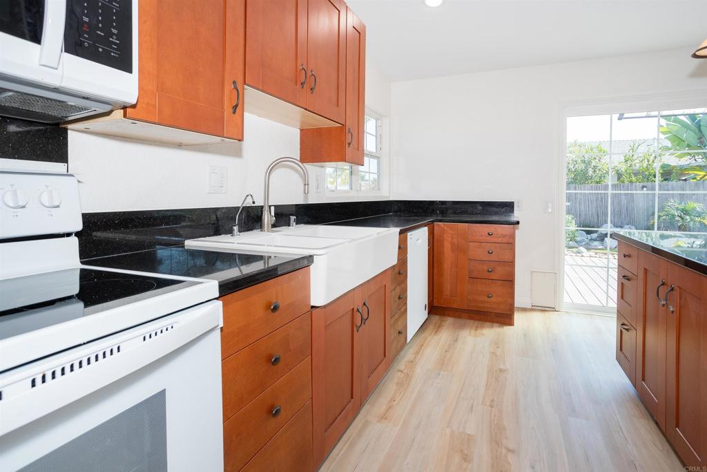 3799 Mulberry Street Oceanside, CA 92058 - Photo 4 of 33