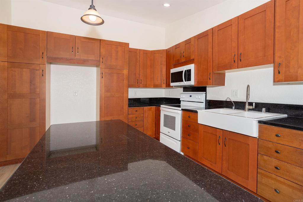 3799 Mulberry Street Oceanside, CA 92058 - Photo 6 of 33