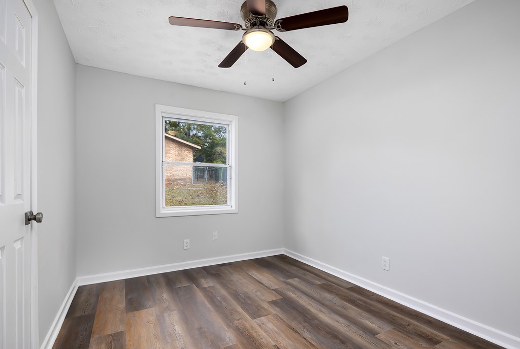 1328 Ridgeview Road Columbus, GA 31907 - Photo 13 of 25 Gallery Image 13