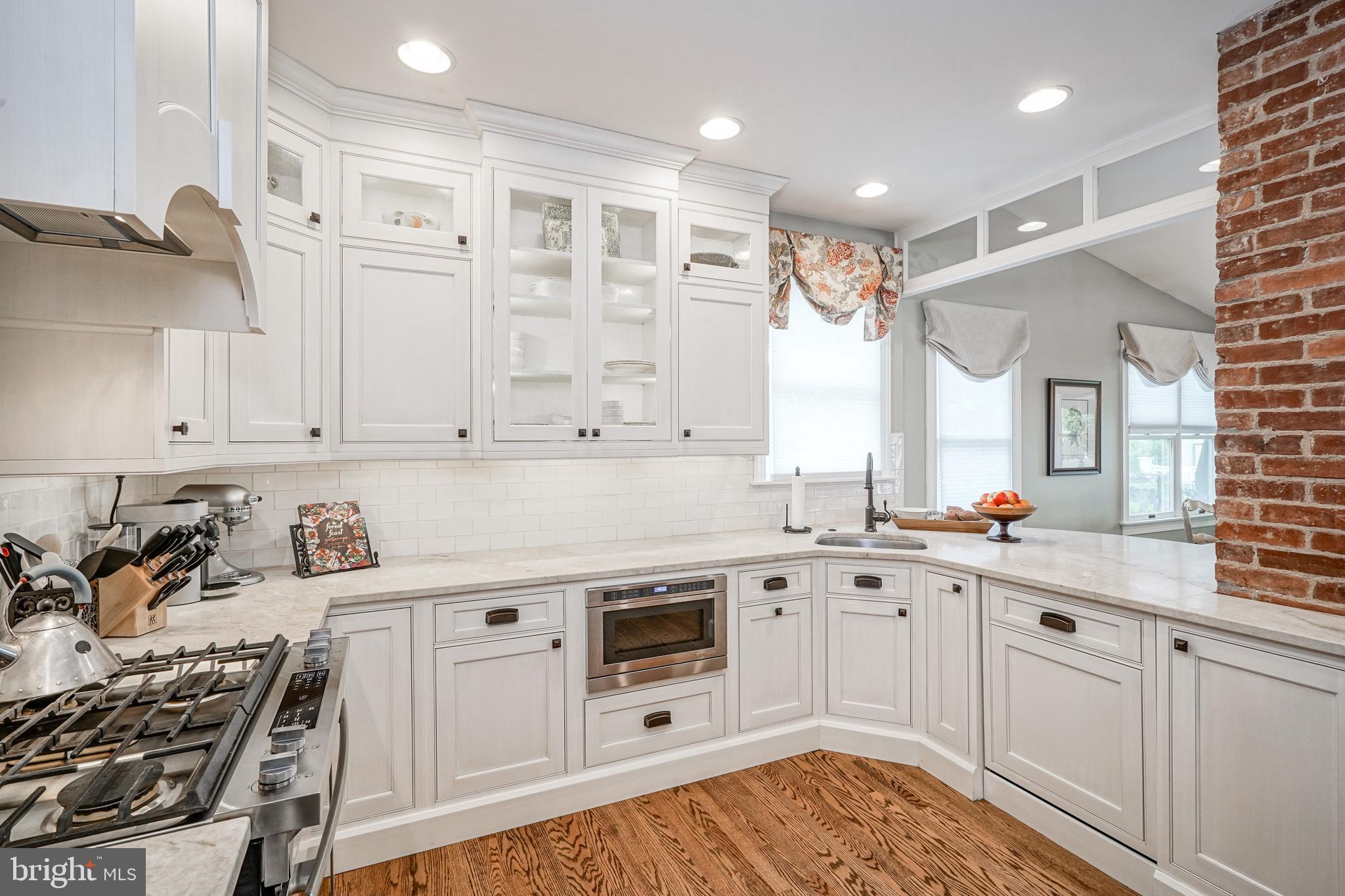 231 Chestnut Street Haddonfield, NJ 08033 - Photo 4 of 39 Remodeled with custom cabinet lighting