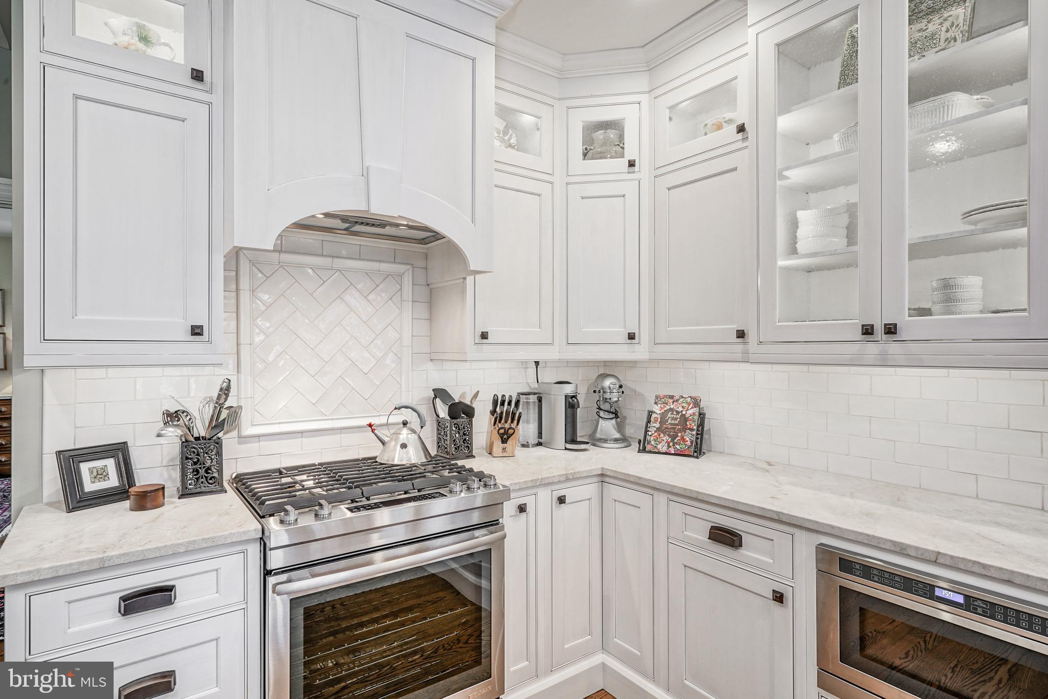 231 Chestnut Street Haddonfield, NJ 08033 - Photo 5 of 39 Handmade/fired subway style Sonoma tile workers