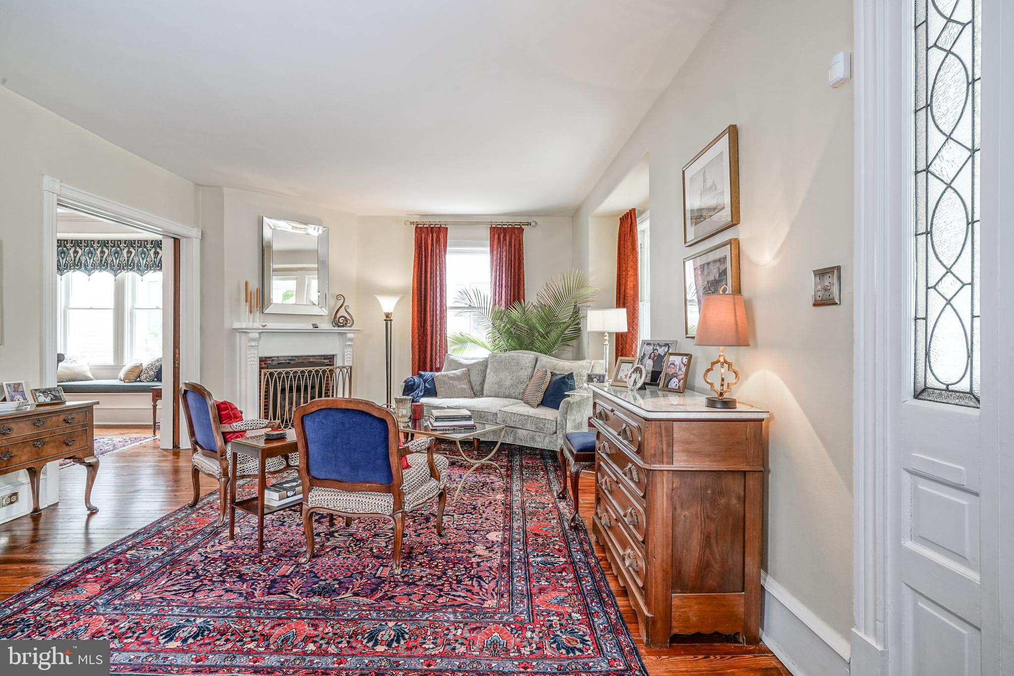 231 Chestnut Street Haddonfield, NJ 08033 - Photo 10 of 39 Living Room