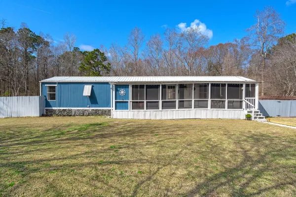 $199,000 | 322 East Poplar Branch Drive, Moncks Corner, SC 29461