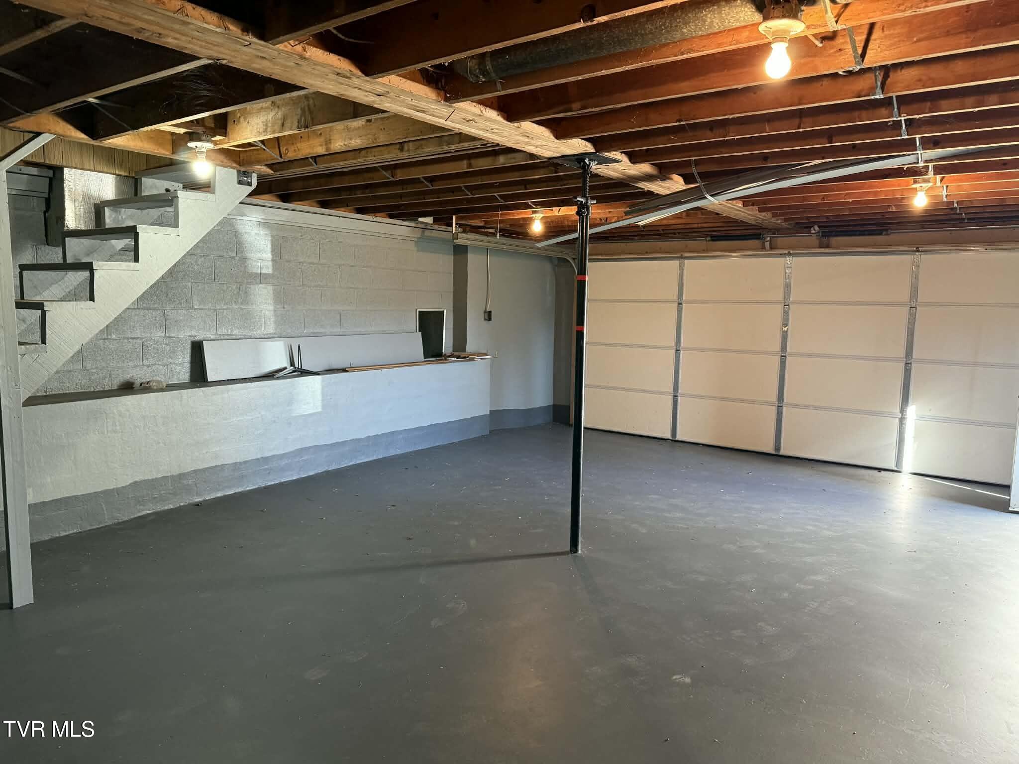 11514 Norton-Coeburn Road Coeburn, VA 24230 - Photo 16 of 30 be3be3443