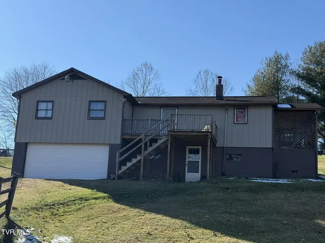 $169,900 | 11514 Norton-Coeburn Road, Coeburn, VA 24230