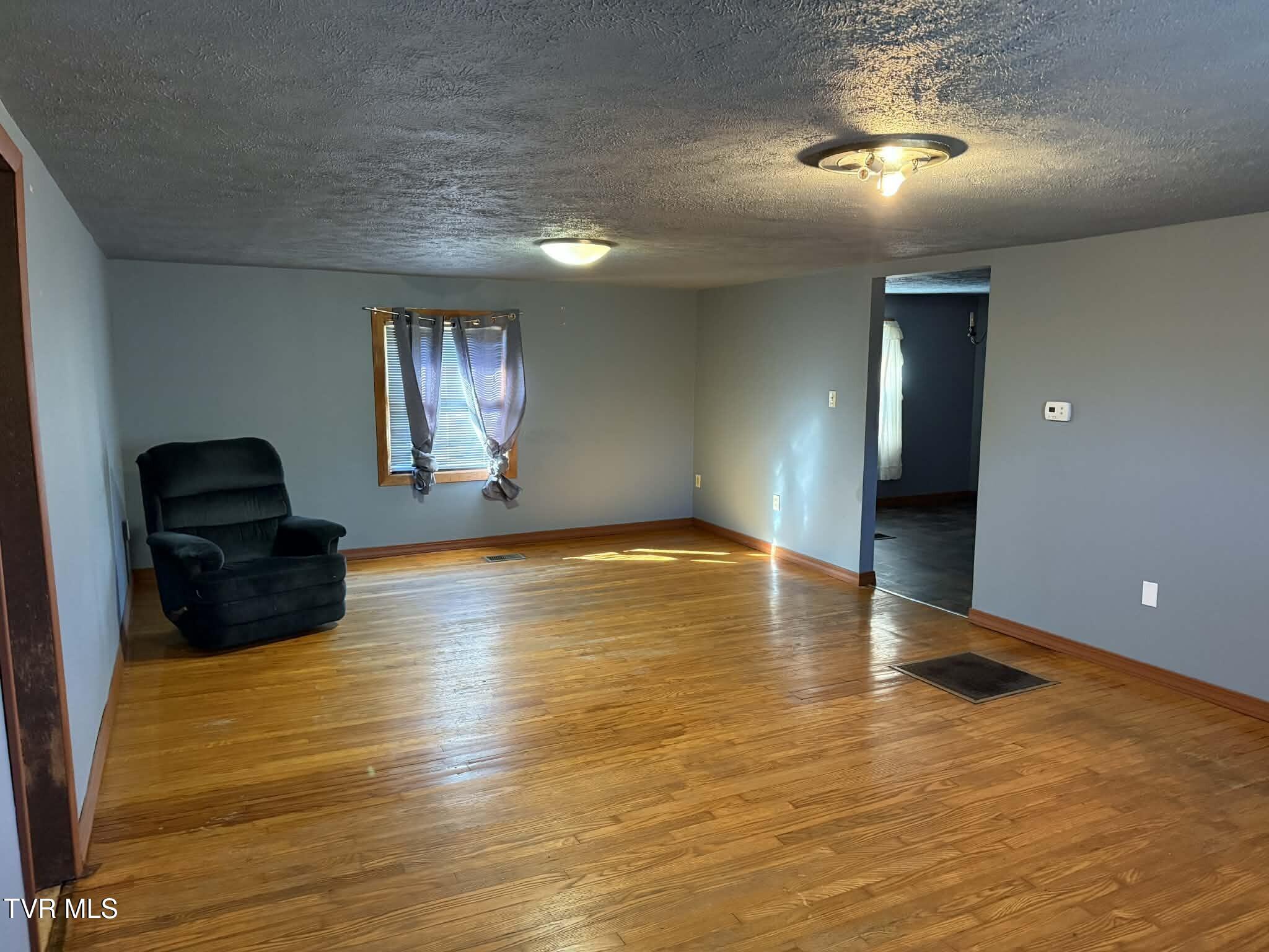 11514 Norton-Coeburn Road Coeburn, VA 24230 - Photo 10 of 30 fhsdhdgh