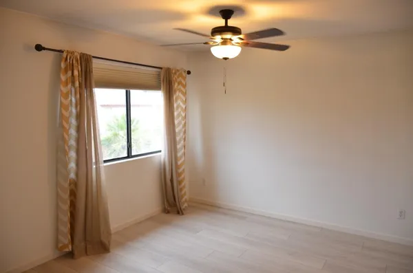 $2,800 | 4249 East Meadow Drive, Phoenix, AZ 85032