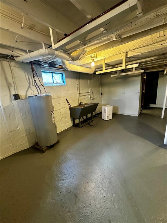 808 Prospect Road Evans City, PA 16033 - Photo 23 of 35