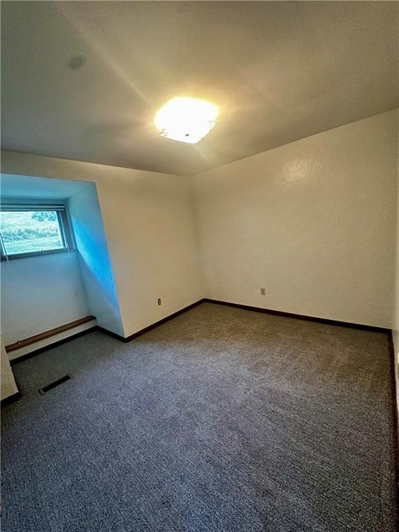 808 Prospect Road Evans City, PA 16033 - Photo 5 of 35