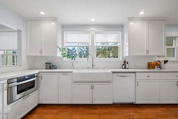$3,495,000 | 2106 Midwick Drive, Altadena, CA 91001