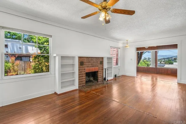 $3,700 | 145 South Grape Street, Escondido, CA 92025