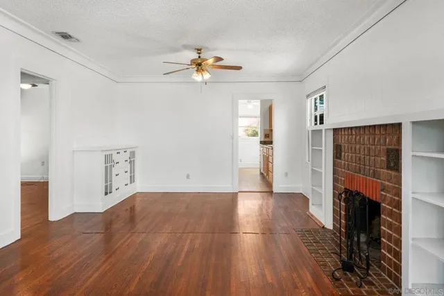 $3,700 | 145 South Grape Street, Escondido, CA 92025