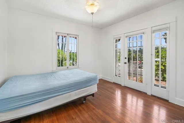 $3,700 | 145 South Grape Street, Escondido, CA 92025