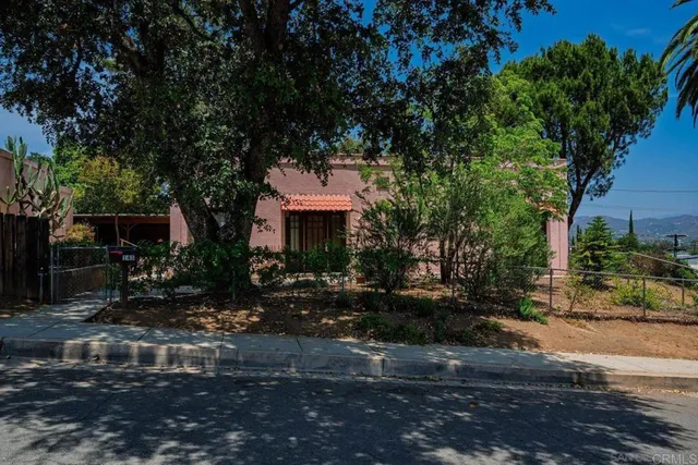 $3,700 | 145 South Grape Street, Escondido, CA 92025