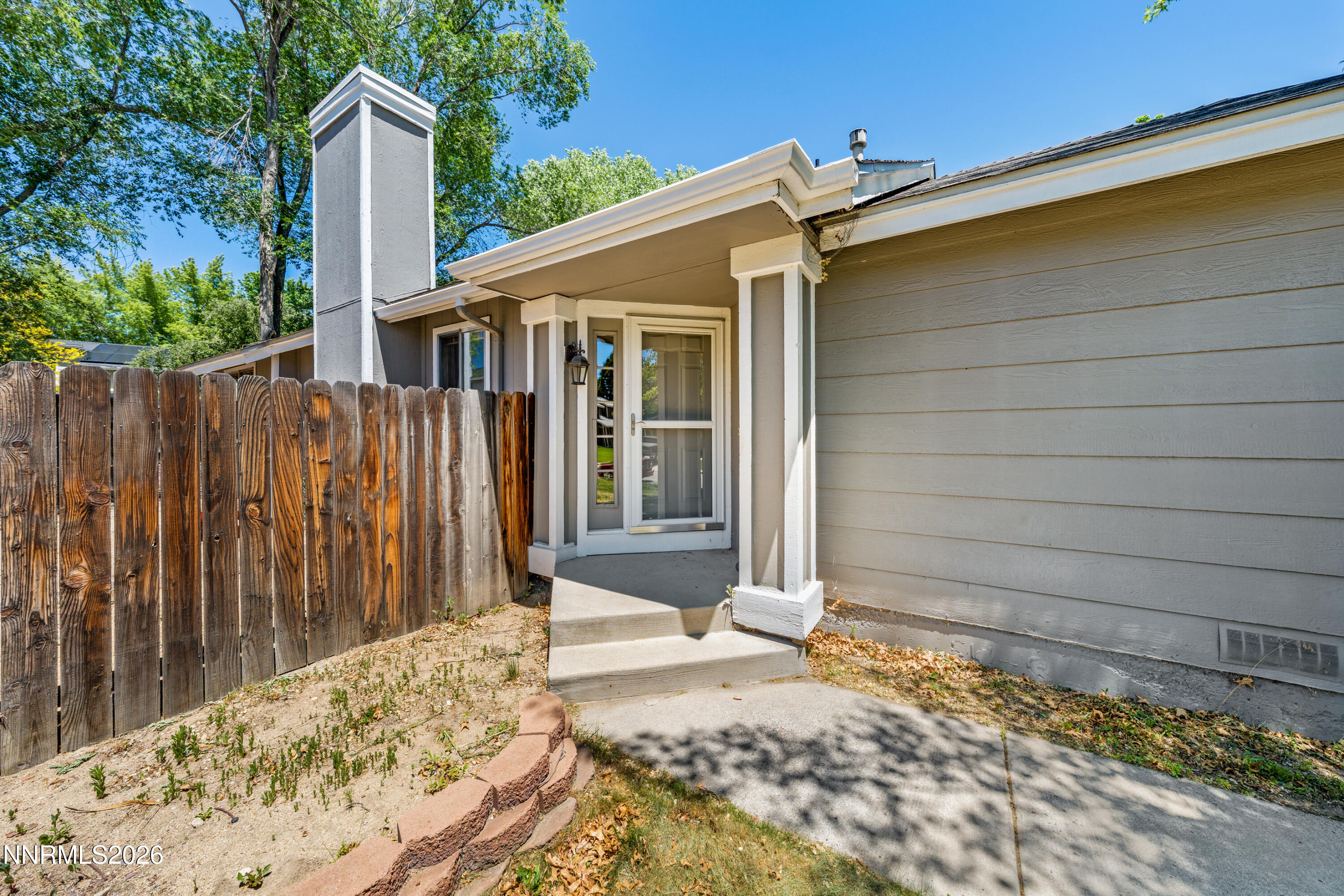 4379 Pescado Way Reno, NV 89502 - Photo 6 of 51 A7V02102