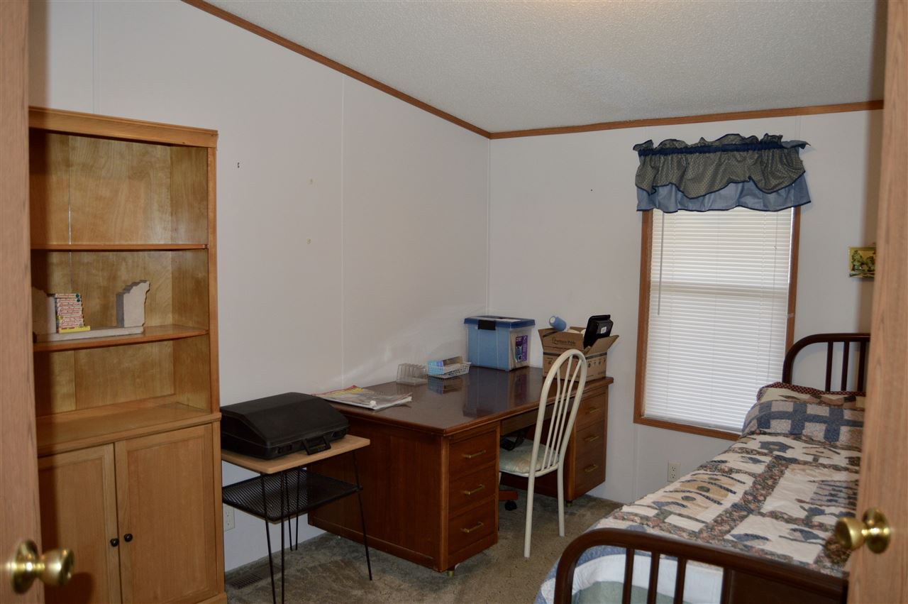 447 Deer Run Road Orleans, IN 47452 - Photo 11 of 19