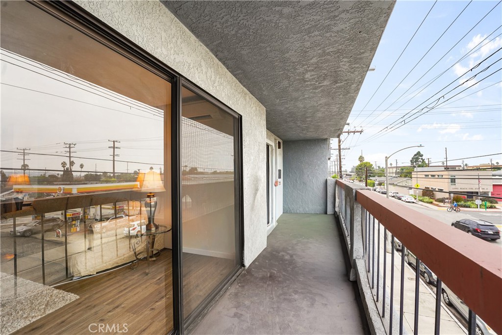 3600 East 4th Street, Unit 203 Long Beach, CA 90814 - Photo 10 of 21 living room balcony