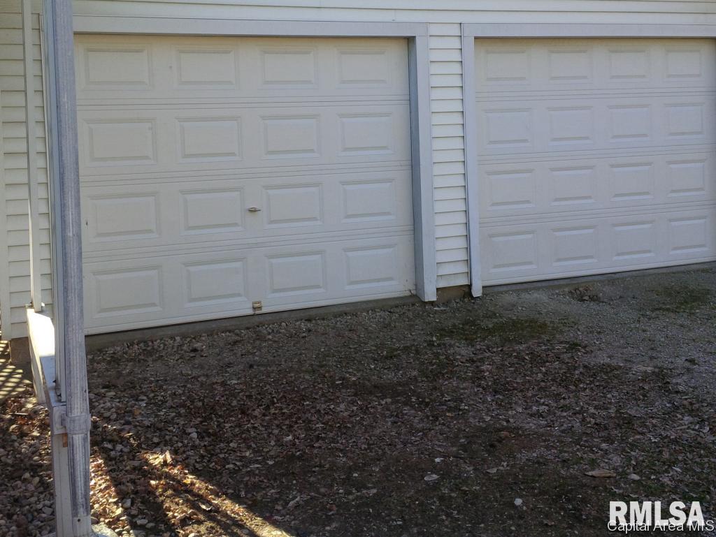 1237 Ledlie Avenue Springfield, IL 62702 - Photo 9 of 10
