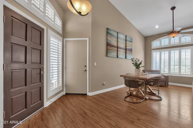 $4,000 | 1138 East Amberwood Drive, Phoenix, AZ 85048