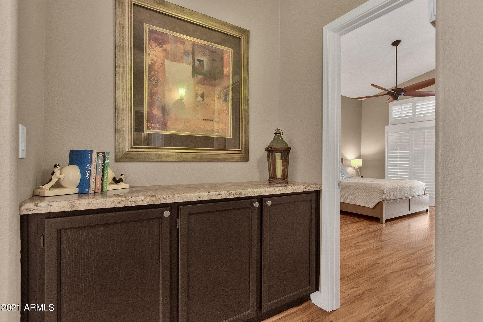 1138 East Amberwood Drive Phoenix, AZ 85048 - Photo 19 of 42 Hallway