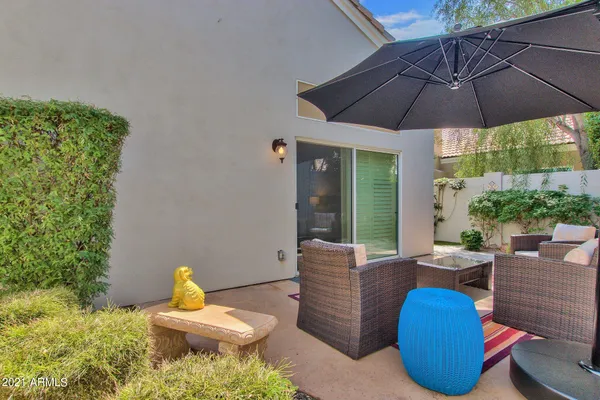 $4,000 | 1138 East Amberwood Drive, Phoenix, AZ 85048