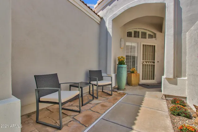 $4,000 | 1138 East Amberwood Drive, Phoenix, AZ 85048