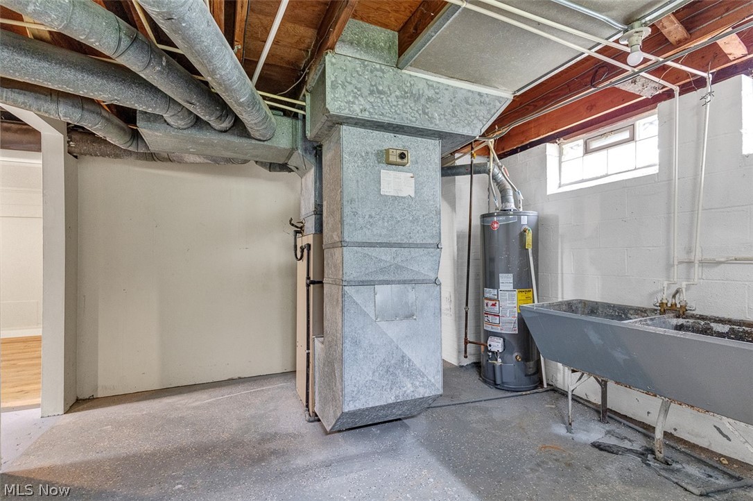 4358 Wyatt Road Cleveland, OH 44128 - Photo 21 of 31 Gallery Image 21