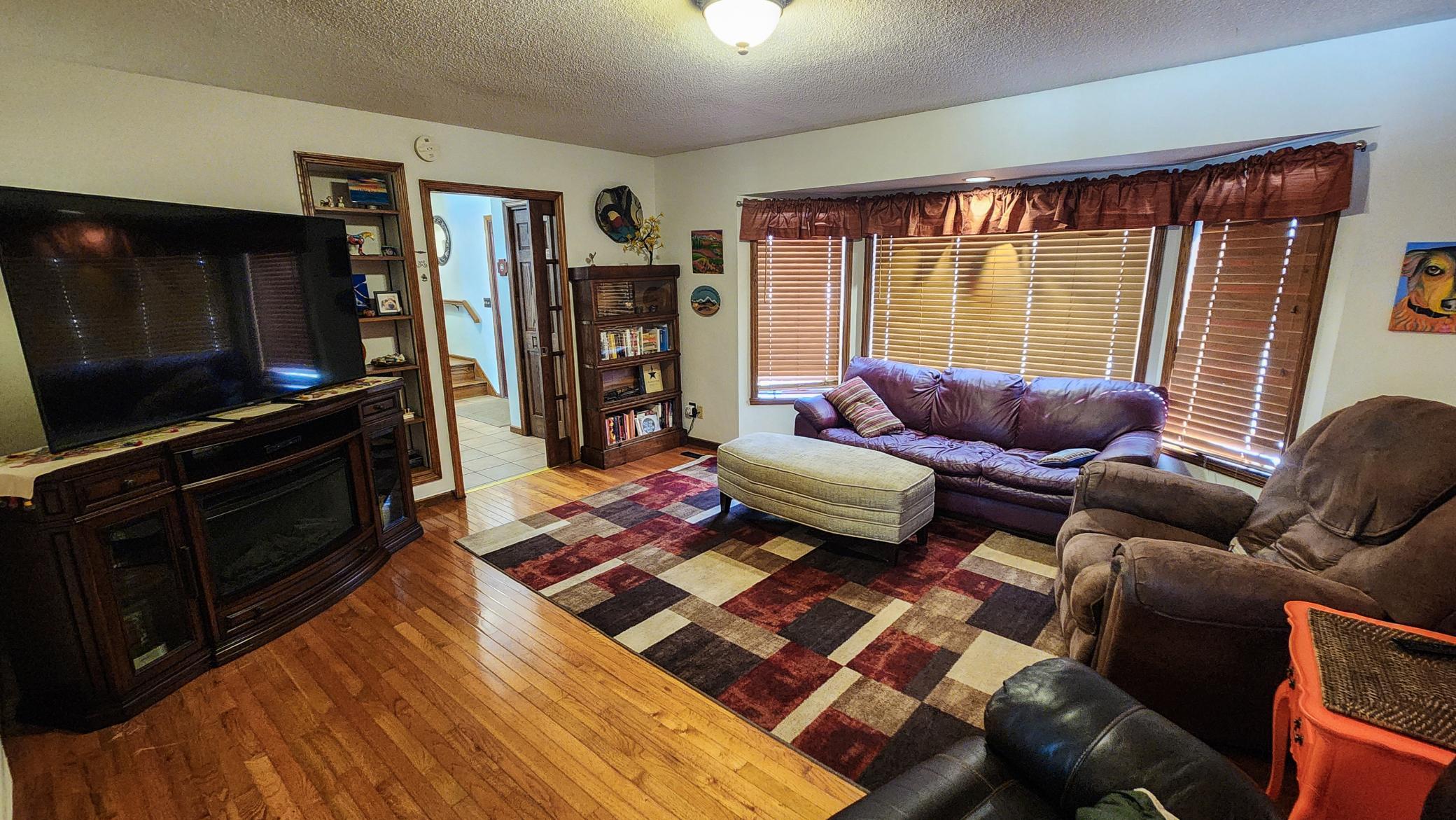 1937 19th Street South Fargo, ND 58103 - Photo 3 of 41