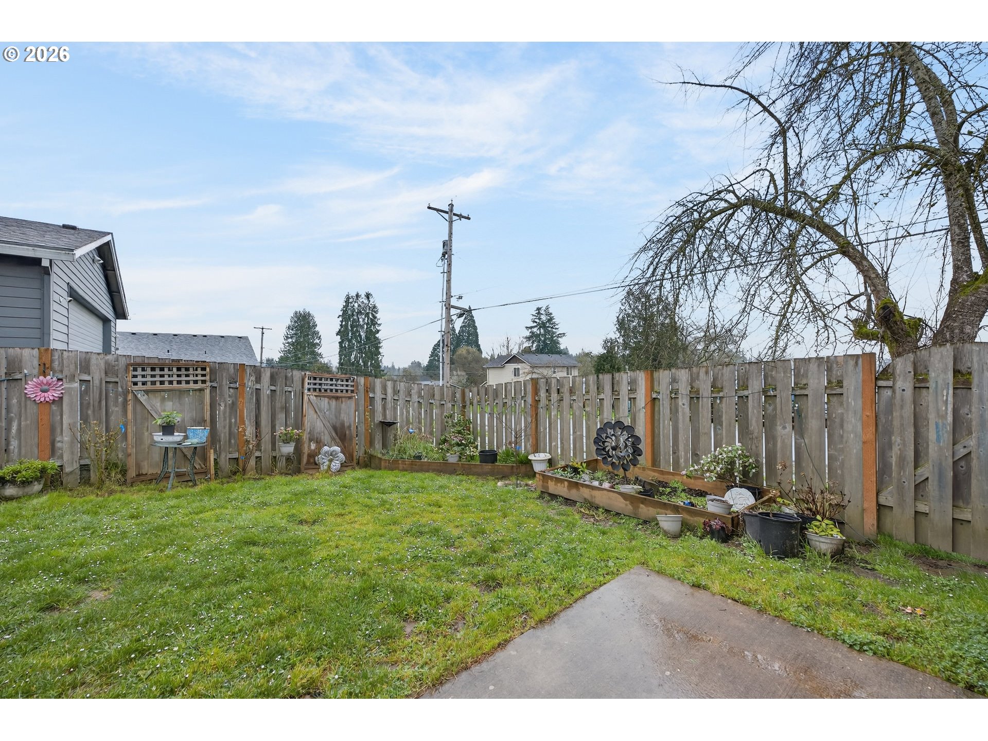 720 Market Street Lafayette, OR 97127 - Photo 27 of 35 a view of a backyard with sitting area