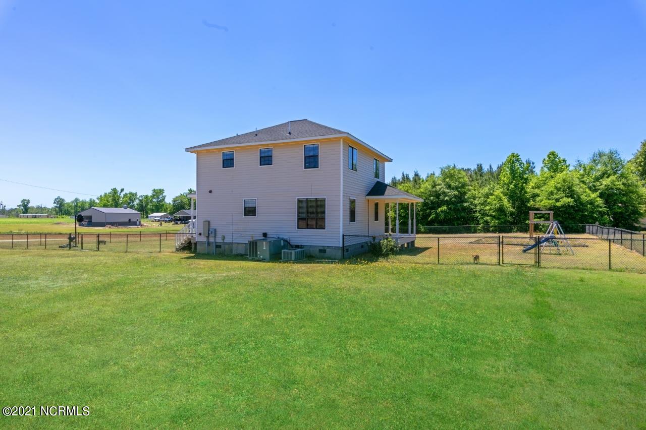 7801 Old Smithfield Road Bailey, NC 27807 - Photo 30 of 34 Back of House 2