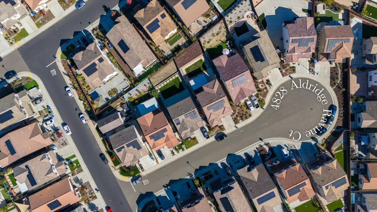4828 Aldridge Ravine Court Folsom, CA 95630 - Photo 39 of 43 aerial view of a building