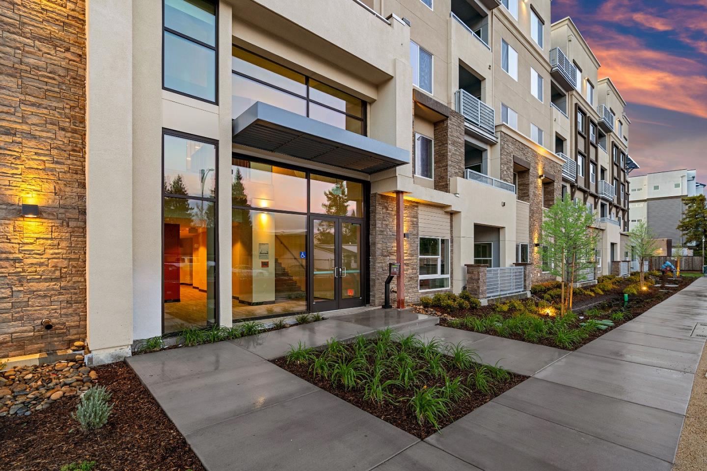 1853 Almaden Road, Unit 207 San Jose, CA 95125 - Photo 7 of 14